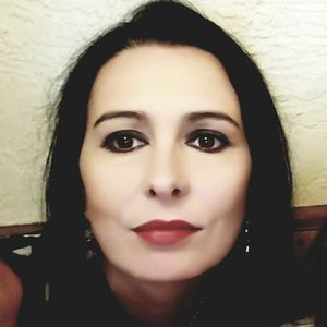 Meet your Posher, Enisa